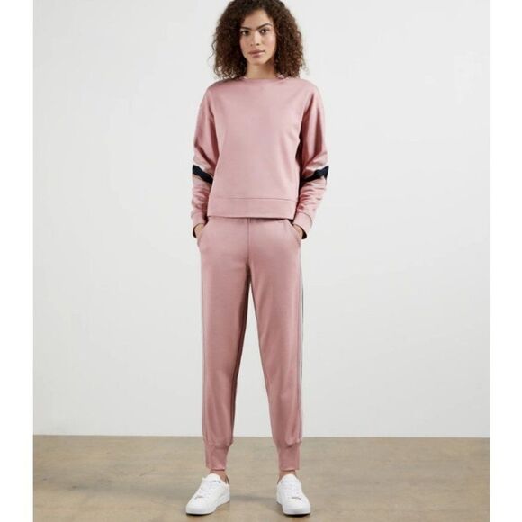 Ted Baker London Jogger Aliceah in Pale Pink - Picture 2 of 15